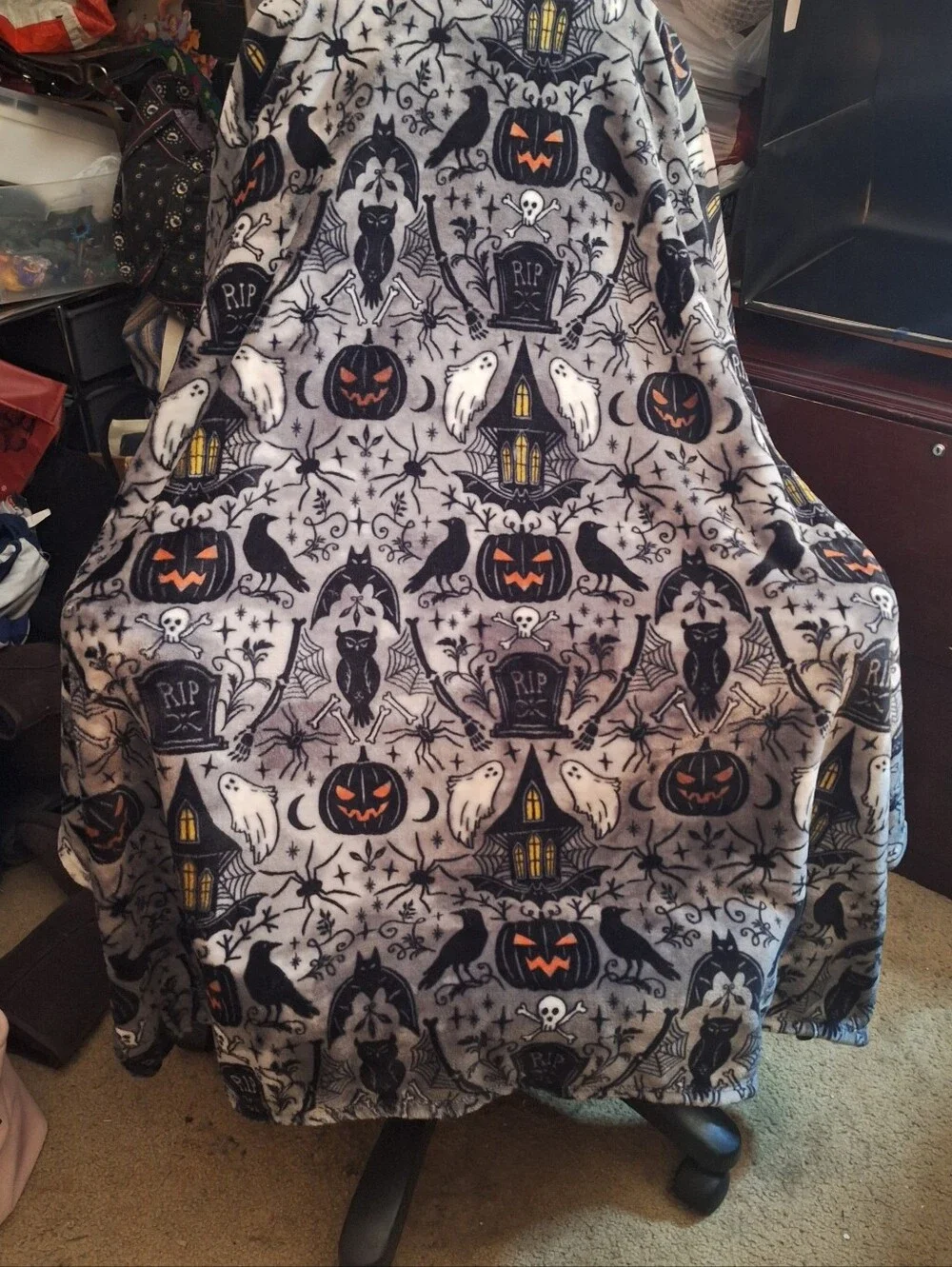 Way To Celebrate Halloween Haunted House Plush Throw Blanket is a cozy